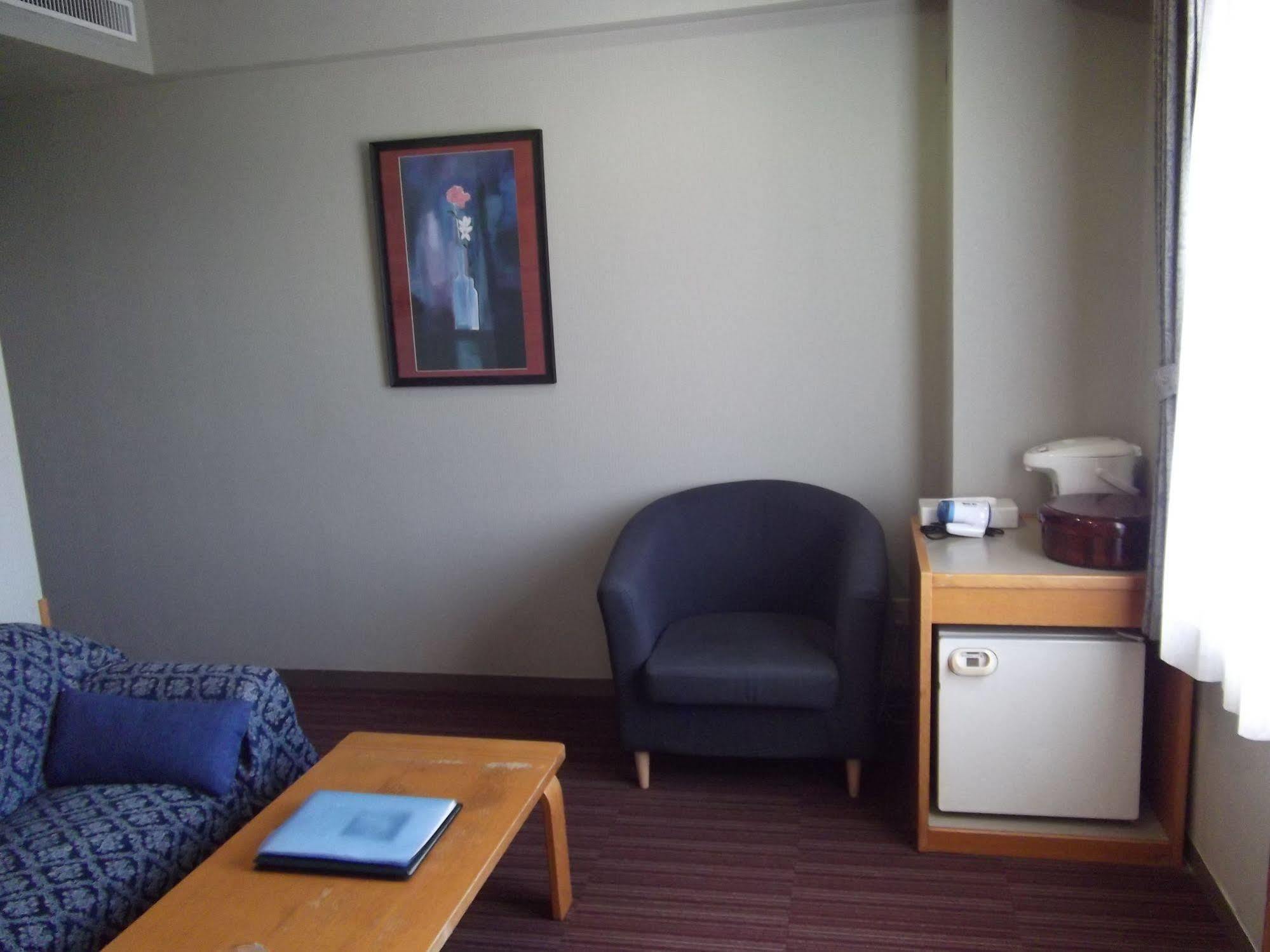 Ichikawa Grand Hotel Екстер'єр фото