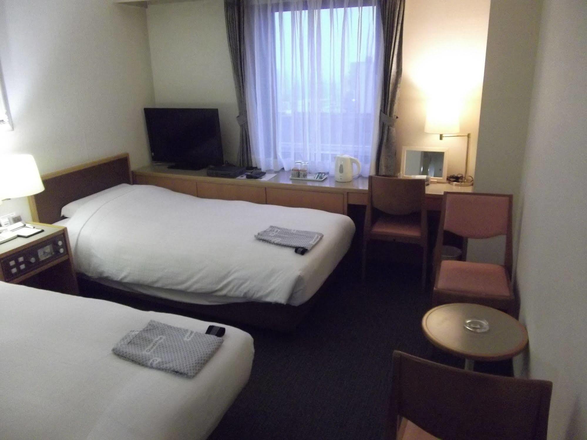 Ichikawa Grand Hotel Екстер'єр фото